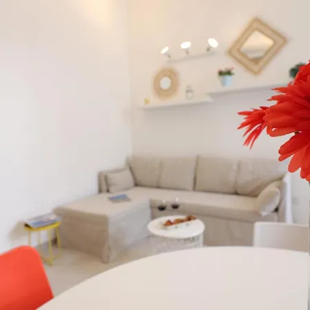 Aura A 4 Posti 펜션 *